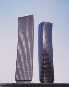sculpture-benoit-luyckx-gratte-ciel-projet-v-1988